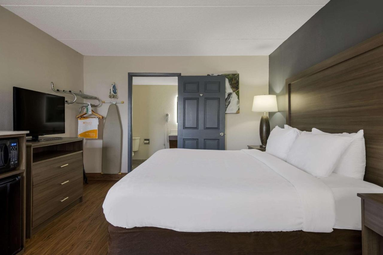 Quality Inn Asheville Airport Fletcher Extérieur photo
